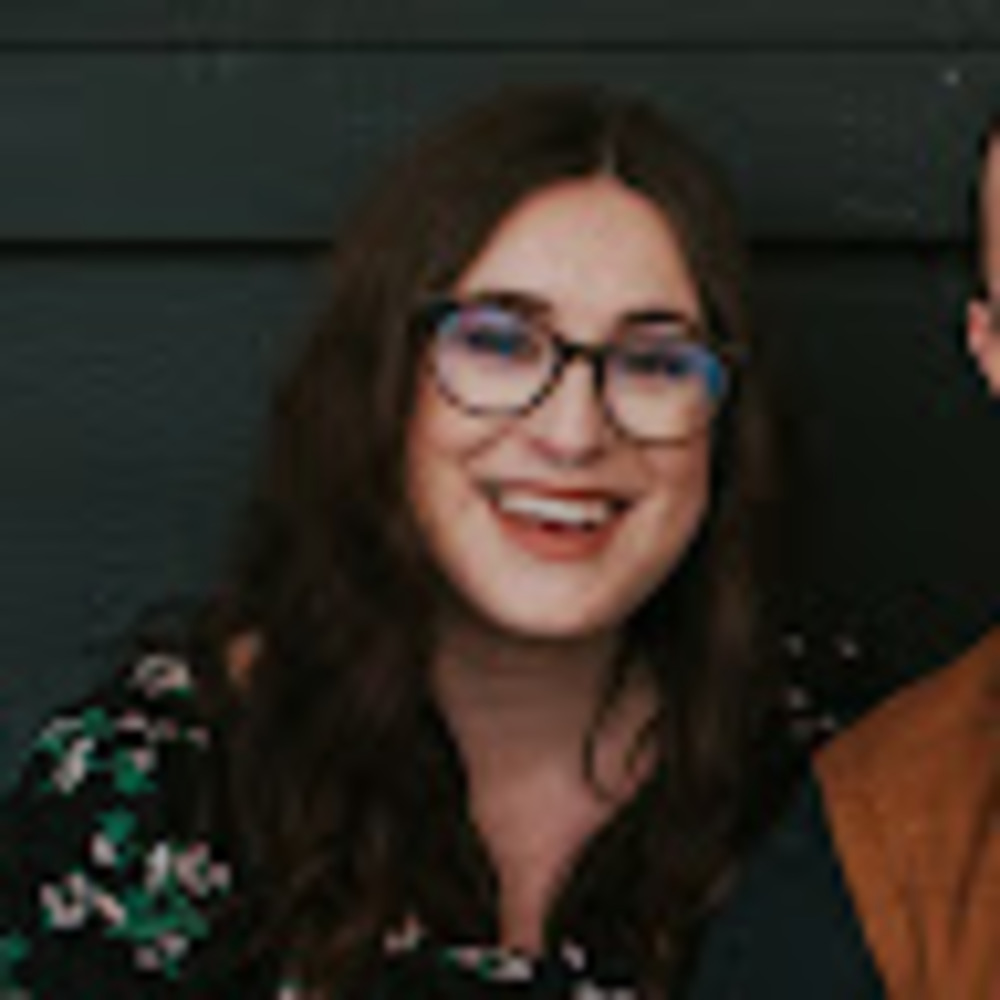 Meet your Posher, Abigail